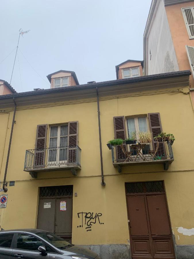Modern Apartment Piazza Statuto Porta Susa Fs Torino Eksteriør billede