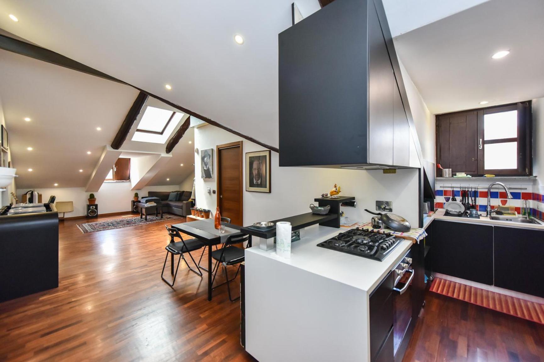 Modern Apartment Piazza Statuto Porta Susa Fs Torino Eksteriør billede