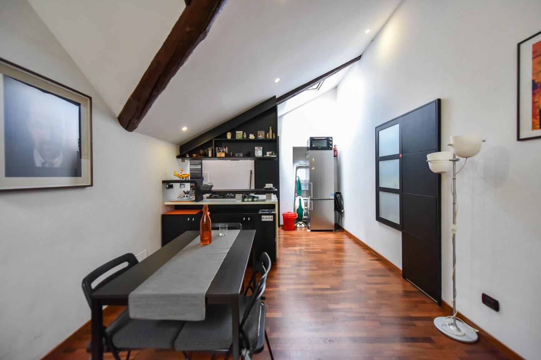 Modern Apartment Piazza Statuto Porta Susa Fs Torino Eksteriør billede