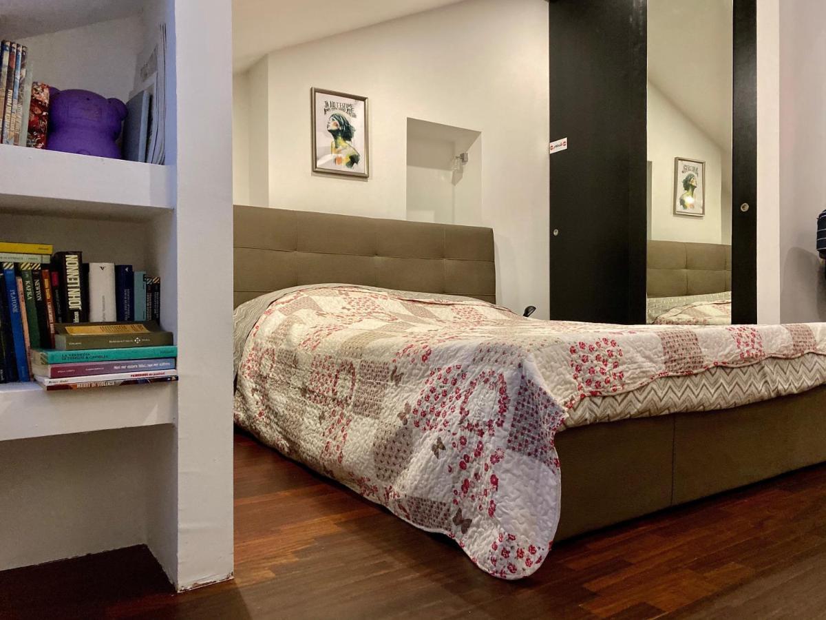 Modern Apartment Piazza Statuto Porta Susa Fs Torino Eksteriør billede