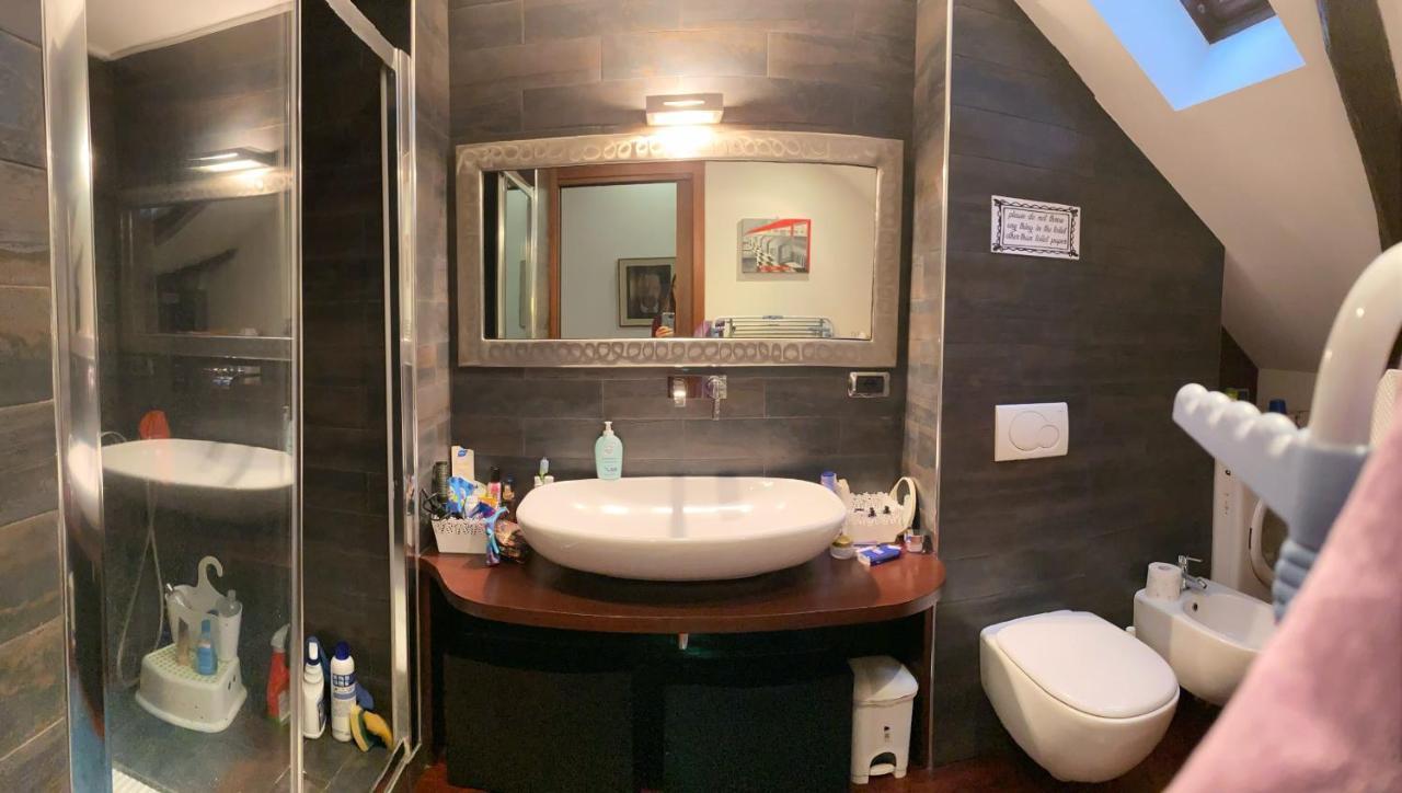 Modern Apartment Piazza Statuto Porta Susa Fs Torino Eksteriør billede