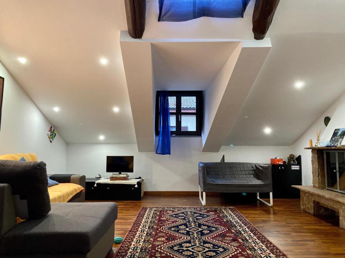 Modern Apartment Piazza Statuto Porta Susa Fs Torino Eksteriør billede
